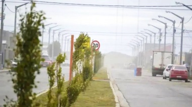 Por alerta naranja de fuertes vientos, se suspenden actividades en dependencias municipales