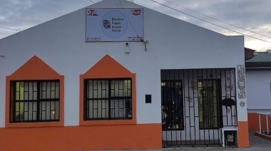 Biblioteca popular vende pollos con rusa para pagar abultada factura de gas