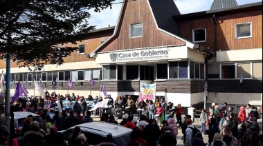 Hoy y mañana los docentes paran en Tierra del Fuego