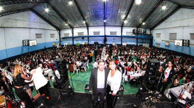 Más de mil mujeres festejaron el Día de la Madre junto al legislador Pino y la senadora López