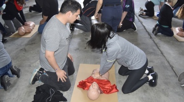 Por primera vez capacitan a vecinos en RCP y primeros auxilios