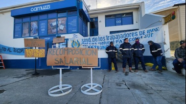 Realizaron asamblea para reclamar recomposición salarial