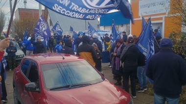 Estatales se manifestaron frente a la Delegación del Ministerio de Trabajo