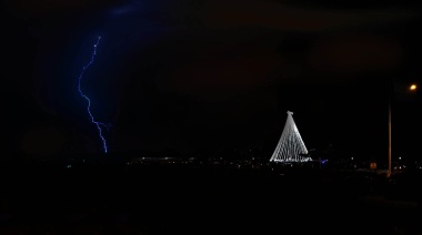 Tormenta eléctrica sorprendió a Río Grande