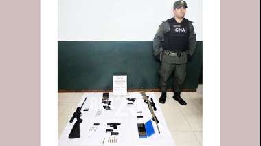Gendarmería Nacional Incauta Armas y Municiones Durante Control Vehicular en Tolhuin