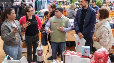 Devita y Dos Santos destacaron la feria ‘Tu Mercado’ y ‘Emprender TDF’