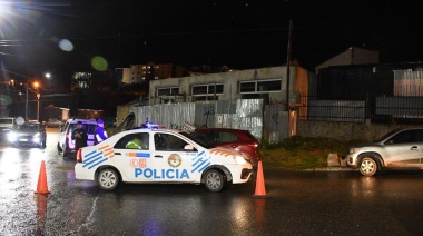 Manejaba borracho y agredió a la policía