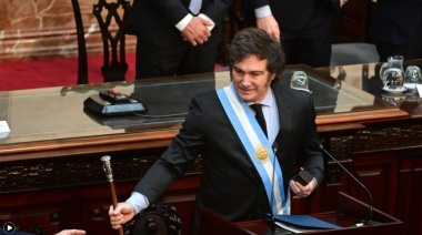 Javier Milei presentó el Presupuesto 2025 y condicionó el crecimiento del país a que los gobernadores hagan un ajuste adicional de USD 60 mil millones
