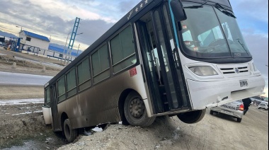 Colectivo se desbarrancó en Ushuaia