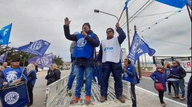 Estatales reclamarán frente a Casa de Gobierno por aumento