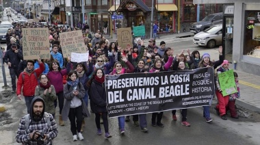 Esta semana concluye la campaña de firmas por la salmonicultura