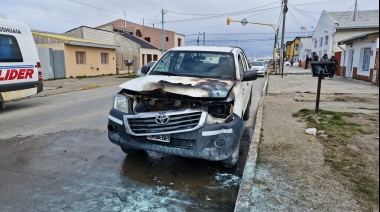 Otra camioneta se autoincendió en Río Grande