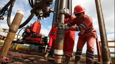 Petroleros privados acordaron aumento y gratificación extraordinaria