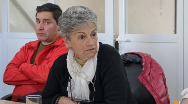 “Los que critican son los mismos que manotearon la Caja”