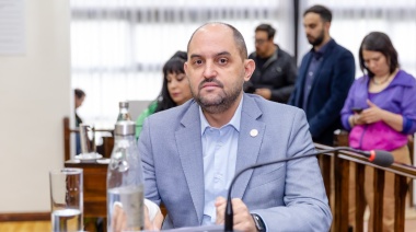 “El Gobierno nacional busca adoctrinar a los Gobernadores para que vote un DNU inconstitucional”