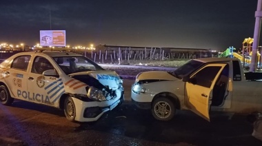 Borracho chocó un móvil policial y fue detenido al intentar fugarse