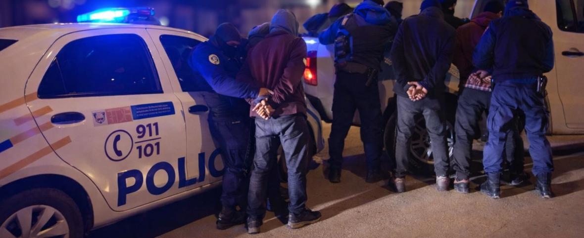 Tres cuadras detrás de los ladrones: el comerciante no se rindió