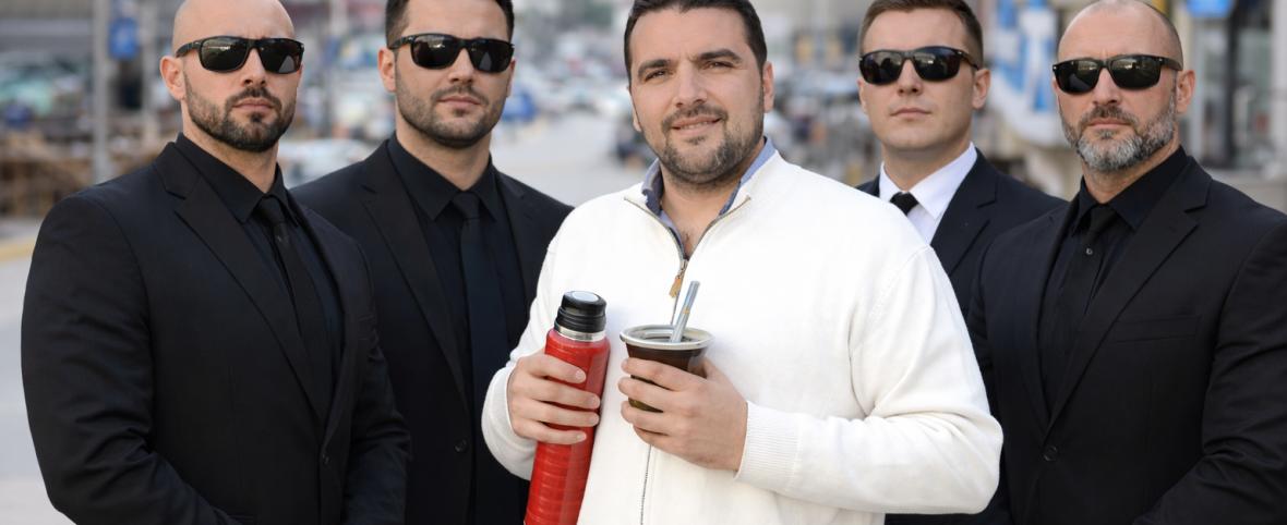 Ajuste para la tribuna, privilegios para Vuoto: choferes, custodios y viáticos bajo la lupa