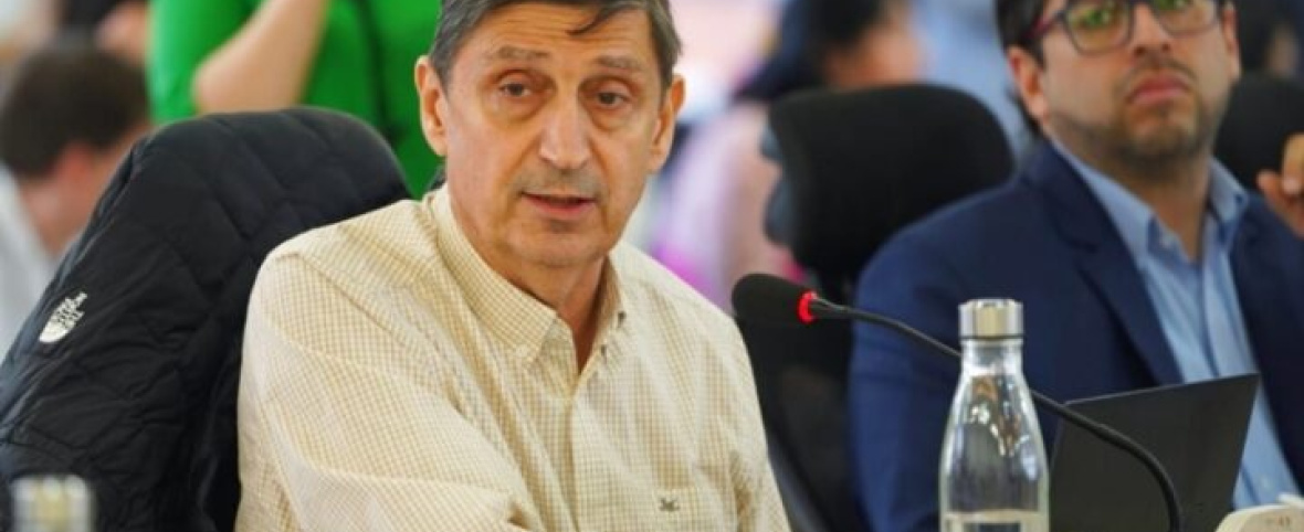 Tavarone habló tras la agresión a un integrante de su equipo y advirtió por un clima de violencia política