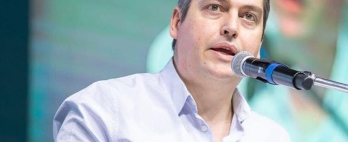 Perez propuso al FAMP un esquema para sostener ingresos de trabajadores desvinculados