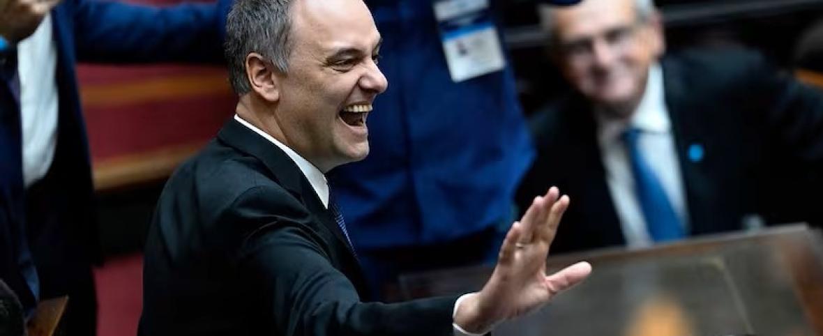 Adorni se plantó ante Diputados, rechaza la idea de renunciar