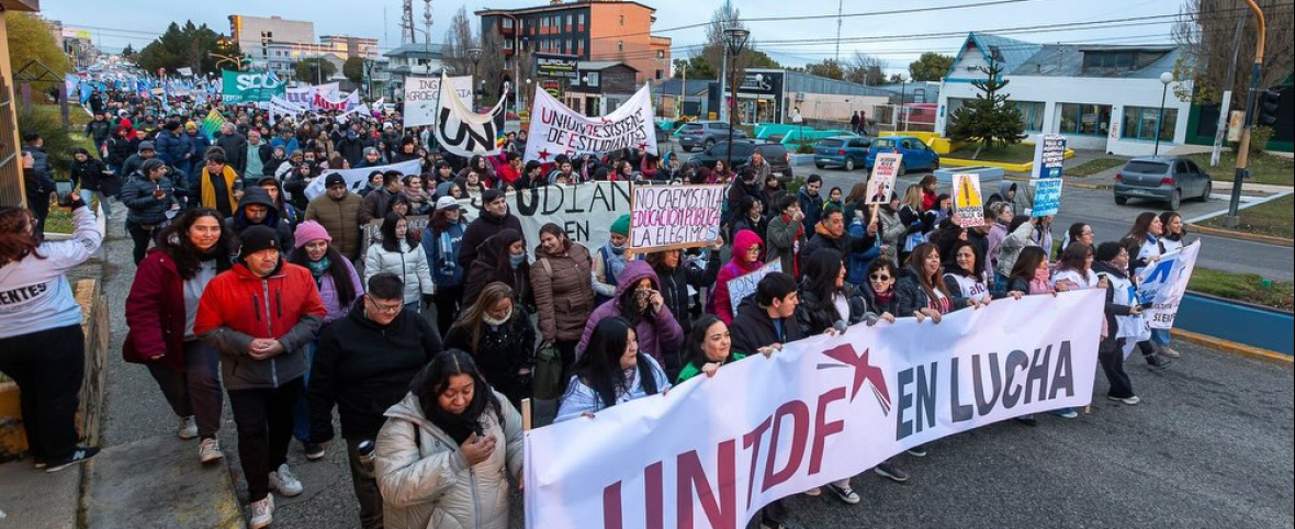 Exigen a Milei que cumpla con la Ley de Financiamiento Universitario