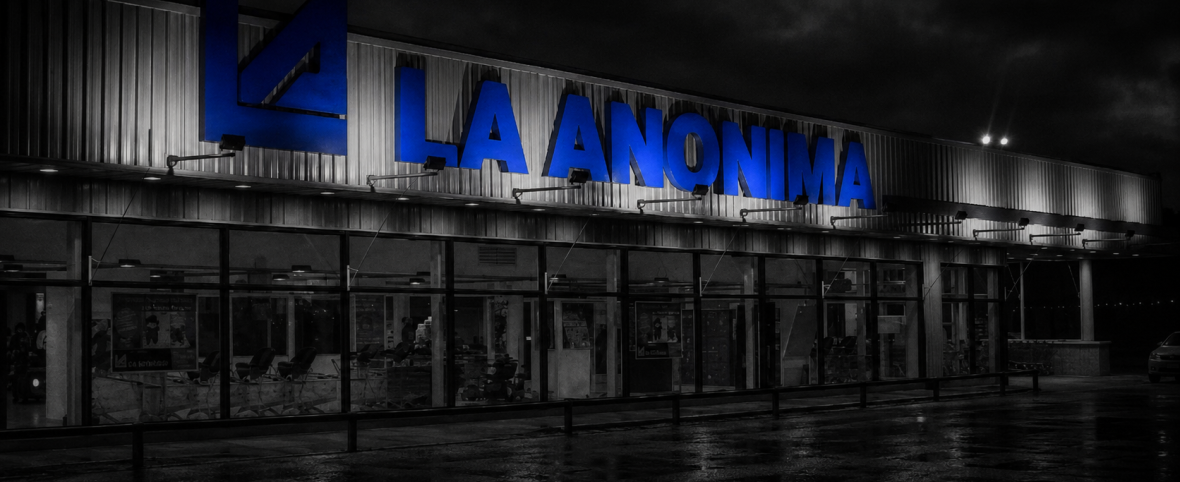 La Anónima despediría a 50 trabajadores de sus sucursales