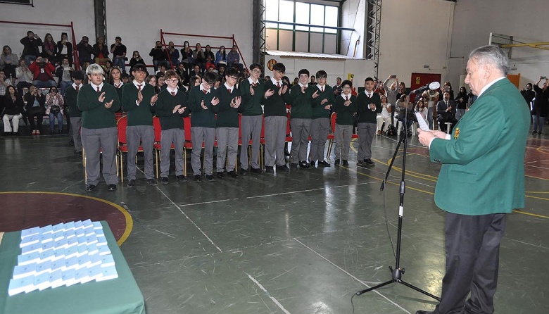 Estudiantes del CIERG prometieron lealtad a la Constitución