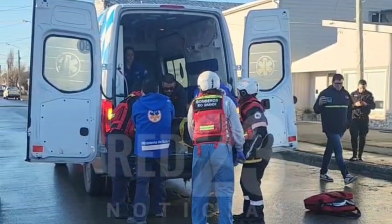 Accidente en Estrada y Bilbao: un peatón trasladado al hospital