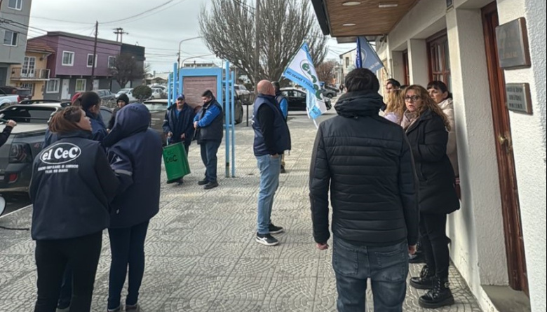 Trabajadores del Registro del Automotor Nº 1 siguen sin cobrar sus salarios