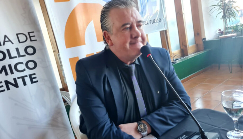 “El Gobierno incumple la ley y destruye la educación, la producción y el trabajo”