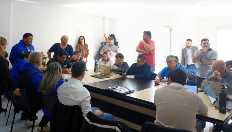 Solo un 2%: Rechazó a la oferta salarial del Gobierno provincial