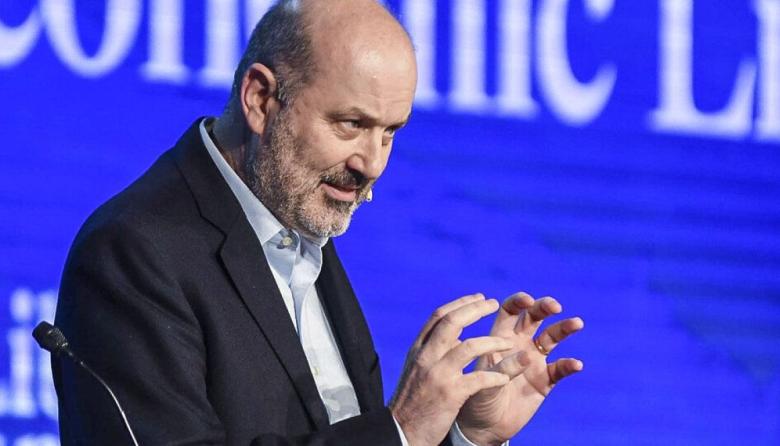 Sturzenegger confirmó que la regulación regirá para todos los trabajadores privados y reducirá aportes destinados a jubilaciones