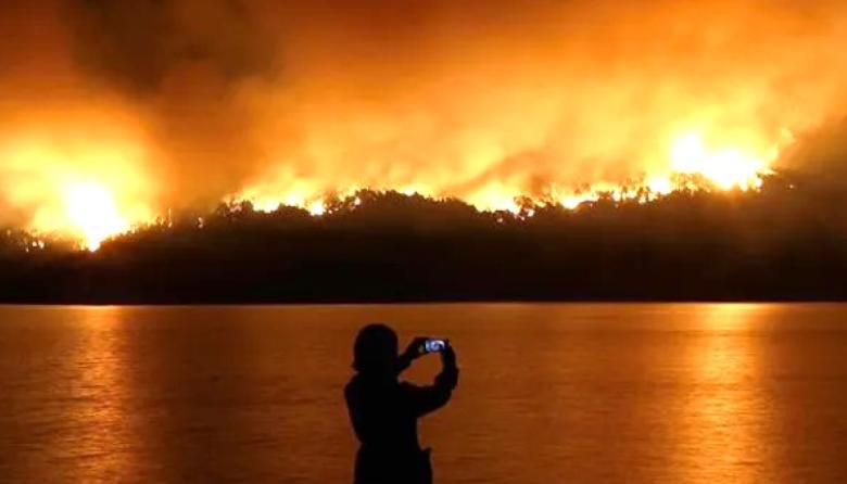 500 bomberos y brigadistas combaten incendios que ya arrasaron 45 mil hectáreas
