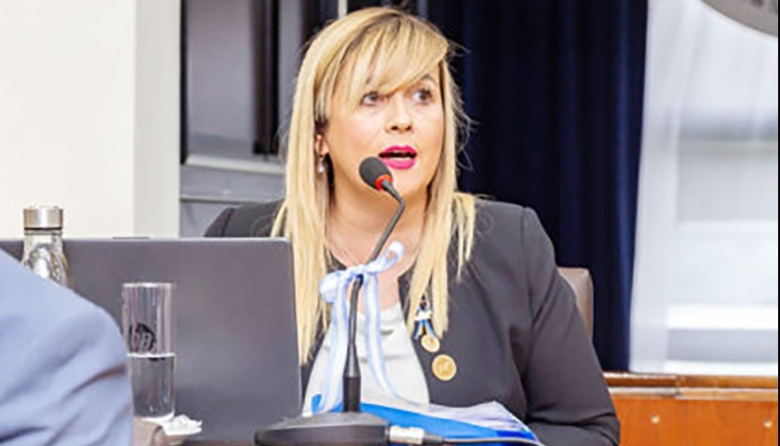 LLA tras la apertura de sesiones: “El gobernador habla de Milei, pero describe su propio fracaso”