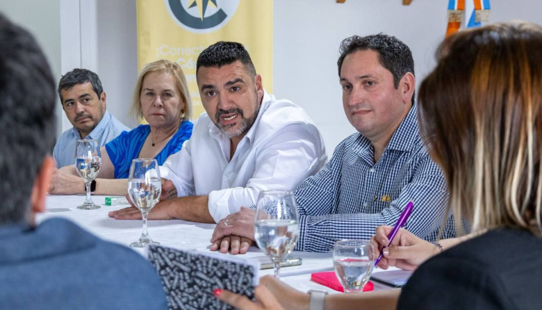 Estacionamiento, ferias, habilitaciones y obras: los temas que la Cámara de Comercio planteó al Municipio