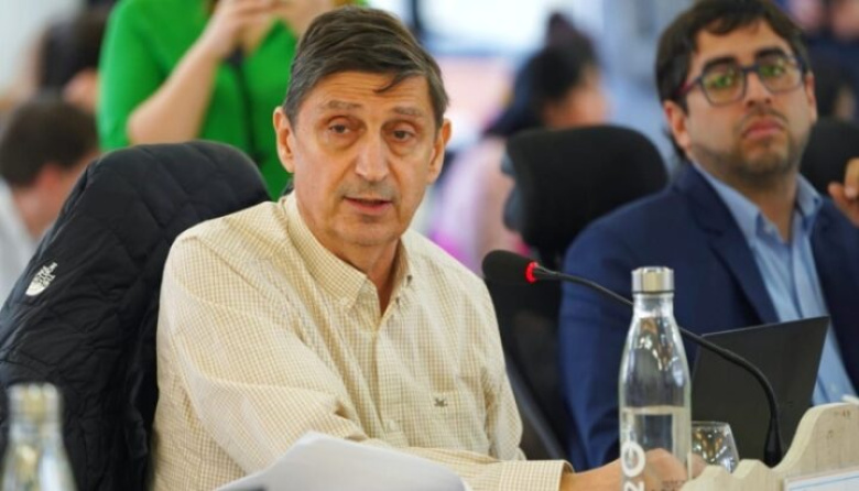 Tavarone habló tras la agresión a un integrante de su equipo y advirtió por un clima de violencia política