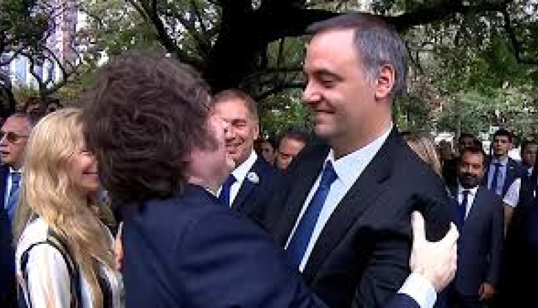 Adorni en la mira: nuevas inconsistencias patrimoniales golpean al Gobierno y reavivan viejos errores políticos