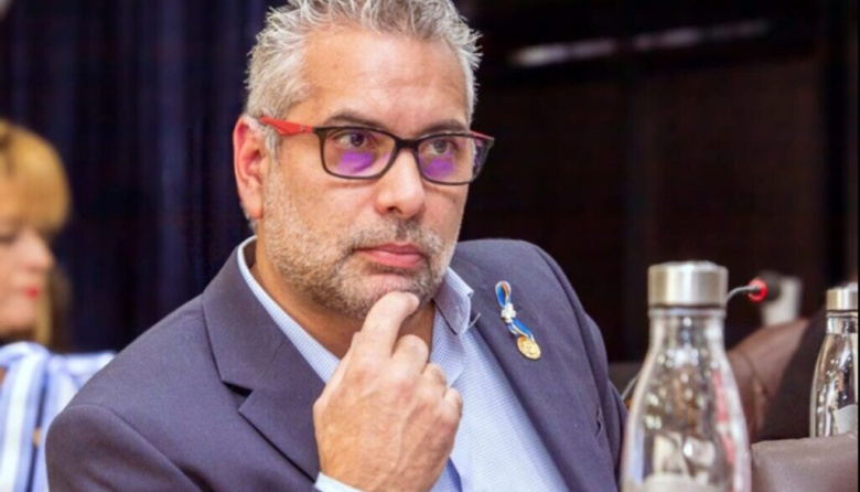 Lapadula: “El gobierno parece más preocupado por relanzar su gestión que por resolver la crisis”