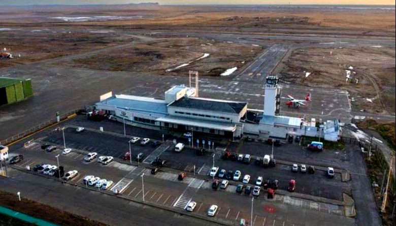 El aeropuerto de Río Grande retoma sus operaciones tras finalizar las obras en la pista