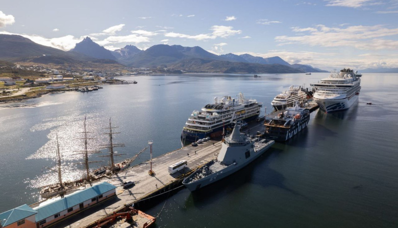 Oficializaron la baja de tarifas y el inicio de un plan de obras para el puerto de Ushuaia
