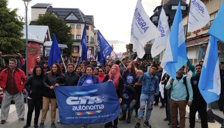 Gremios piden unidad ante la caída del empleo