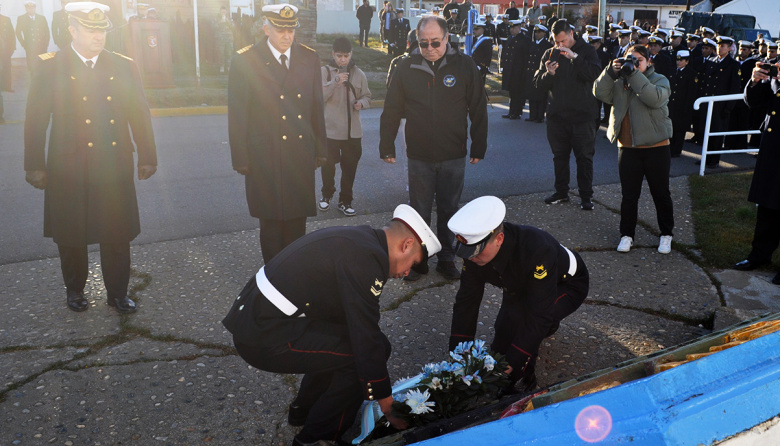 Emotiva conmemoración por el aniversario del hundimiento del Belgrano
