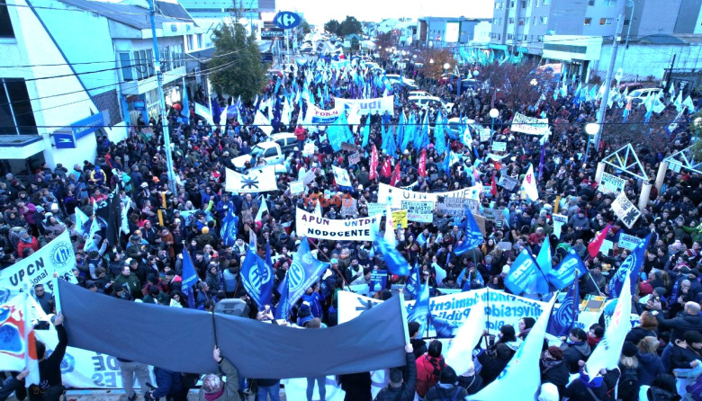 Ajuste en derechos: convocan a marchar contra posibles cambios en el régimen de Zona Fría