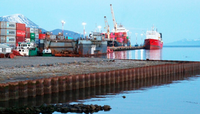 Llaman a licitación para la renovación de las defensas del Puerto de Ushuaia