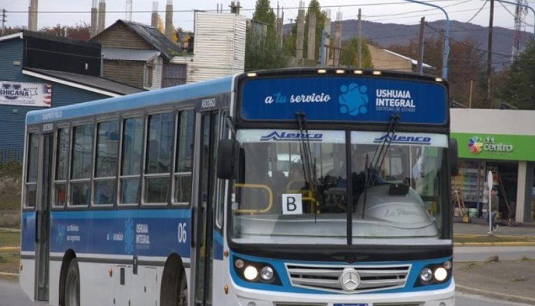 Analizan llevar el boleto de colectivo en Ushuaia a $3.100
