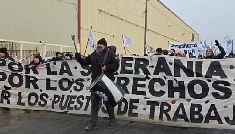 La pelea con Mirgor se endurece y la UOM frena todas las fábricas