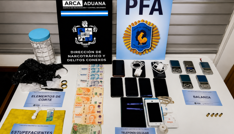 secuestraron drogas, armas, municiones y elementos policiales