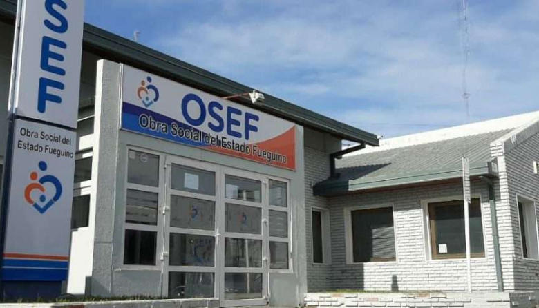 OSEF asegura que redujo los amparos y promete normalizar la entrega de medicamentos en agosto
