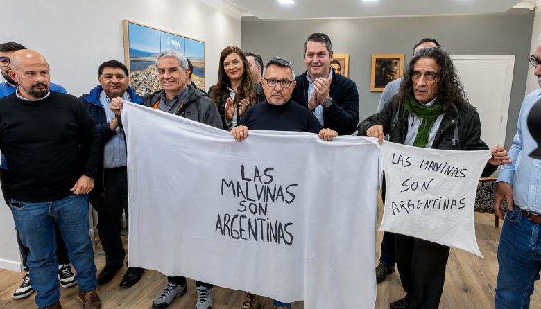 Perez acompañará la demanda contra las petroleras y llevará el reclamo por Malvinas al Congreso